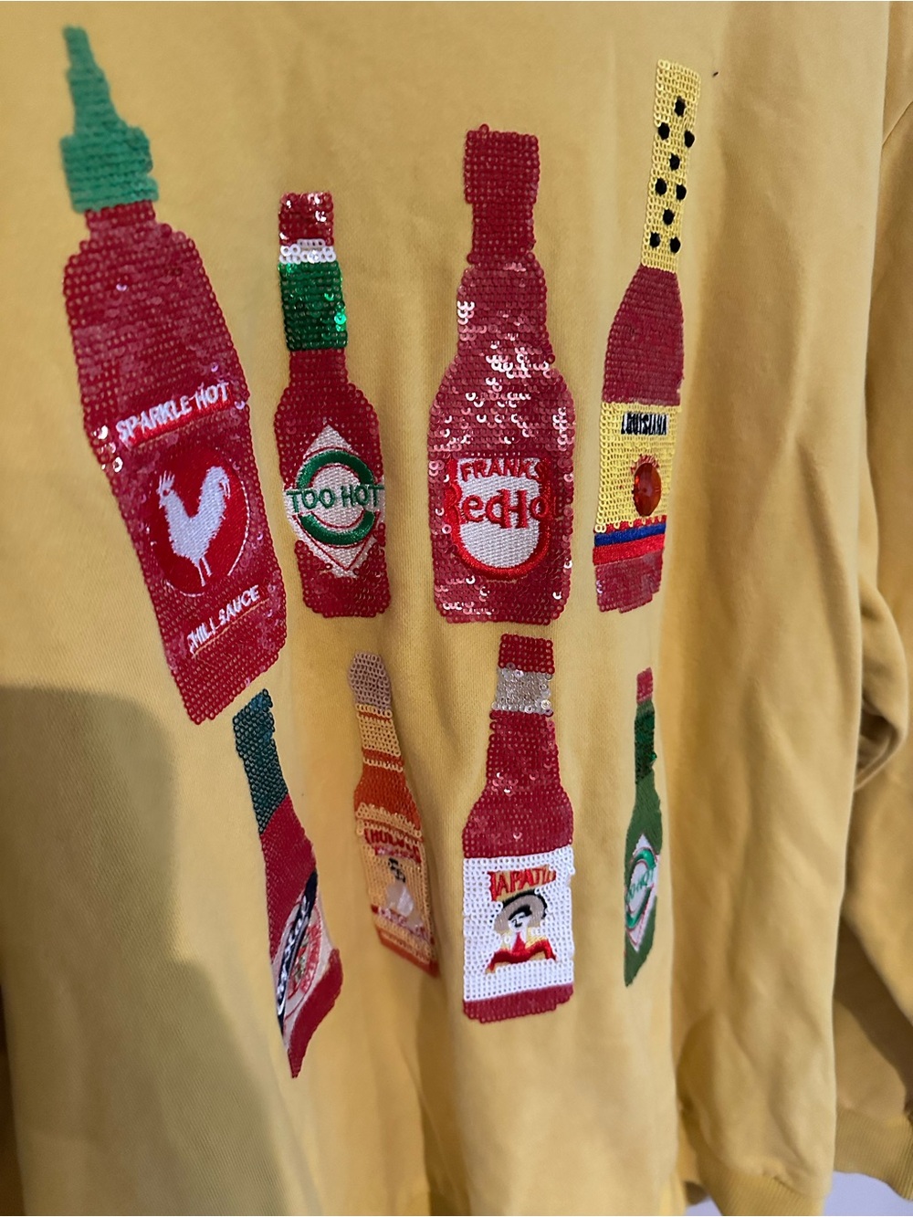 Queen of Sparkles size L Hot Sauce sweater! - Picture 3 of 5